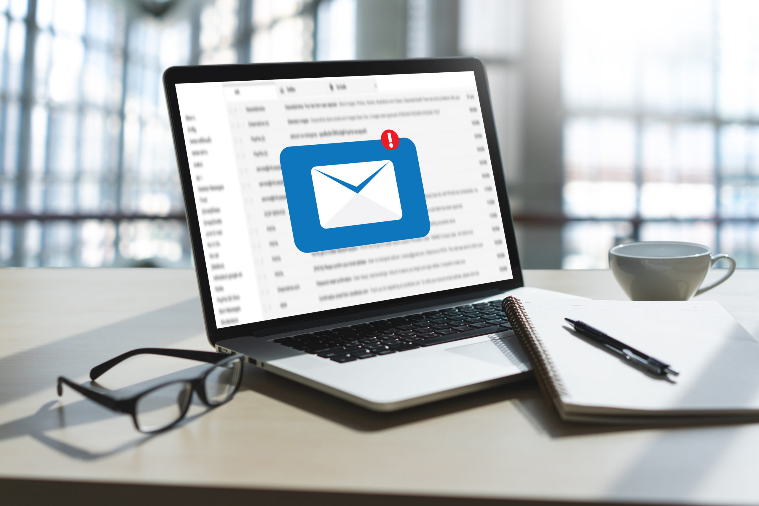 Mail icon on a laptop screen.2